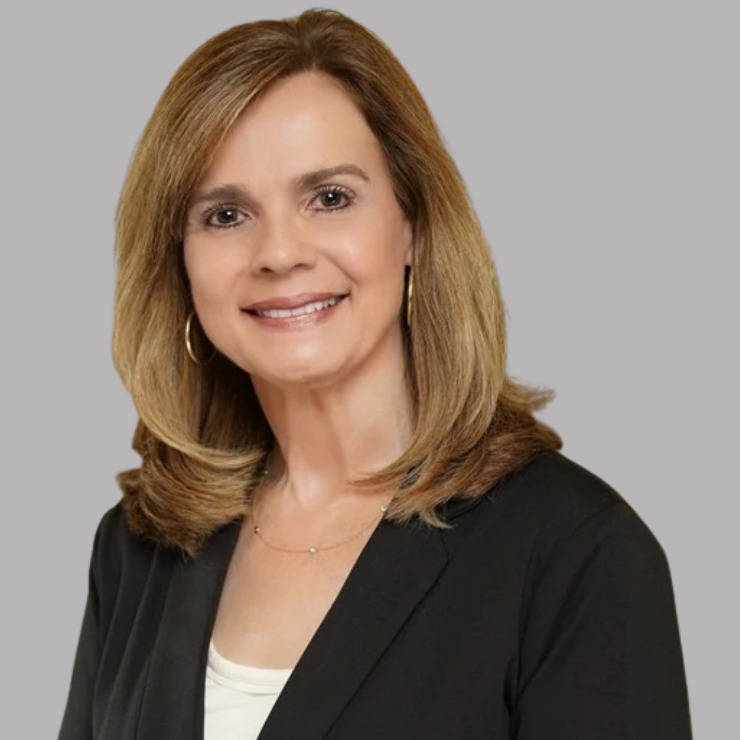 Headshot of agent Minnette Suddarth